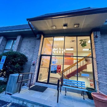 Absolute Balance Acupuncture Clinic - Entrance. absolute balance is on the lower level - Acupuncture Near Me - Glen Rock, New Jersey Absolute Balance Acupuncture Clinic - Entrance. absolute balance is on the lower level - Acupuncture Near Me - Glen Rock, New Jersey