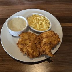 Aubrey's - Buttermilk Fried Chicken with Mac & Cheese-- Gravy on the side. Wife rated 8/10