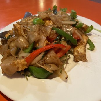 Thai Princess - Pad Kee Mao with Tofu - Thai Near Me - Garden Grove, California Thai Princess - Pad Kee Mao with Tofu - Thai Near Me - Garden Grove, California