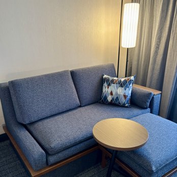 Courtyard by Marriott Rochester Mayo Clinic Area/Saint Marys - I love the new couch with matching ottoman and side table. - Hotels Near Me - Rochester, Minnesota Courtyard by Marriott Rochester Mayo Clinic Area/Saint Marys - I love the new couch with matching ottoman and side table. - Hotels Near Me - Rochester, Minnesota