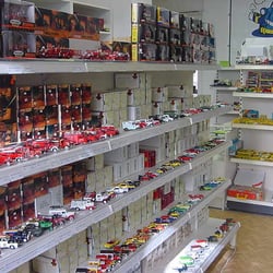 Cars & Boxes