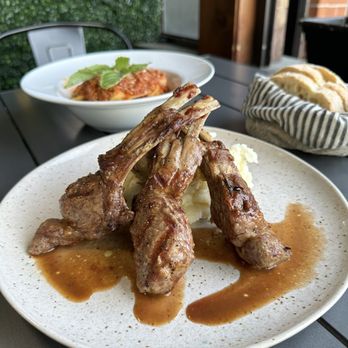 Caffe Bravo - Agnello - Italian Near Me - New Haven, Connecticut