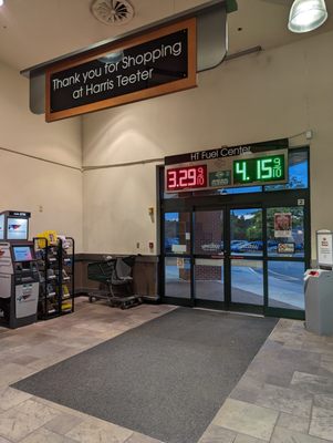 Harris Teeter by null