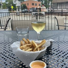 Chardonnay & Fries. Chardonnay & Fries.