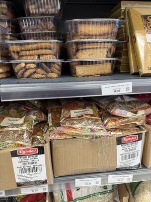 (Halal) International Foods by null