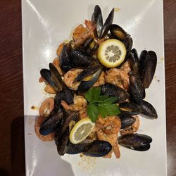 Atami Japanese Grill And Sushi