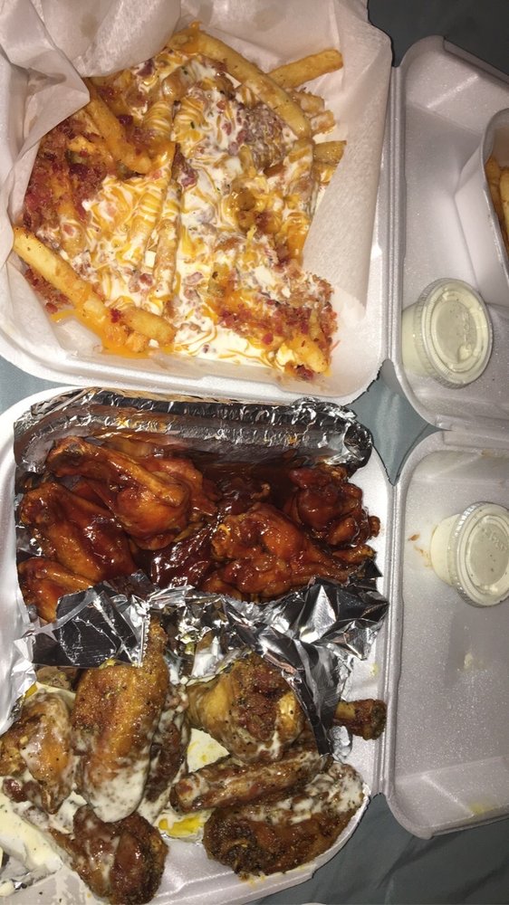 COOP DEVILLE Updated October 2024 13 Photos & 29 Reviews 401 Pelham Rd S, Jacksonville