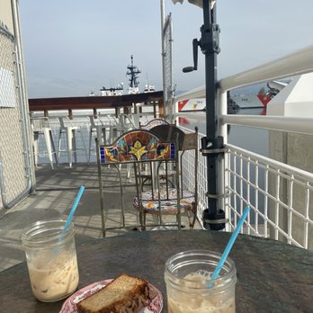 Mosley's Cafe - Cafes Near Me - Alameda, California