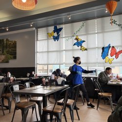 Viet Quan Vietnamese Noodle House - Inside