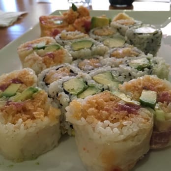 Izu Sushi - Specialty - Sushi Bars Near Me - Montreal, Quebec