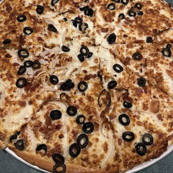 Outlaw's Pizza - The Cowboy - Pizza Near Me - Gardiner, Montana