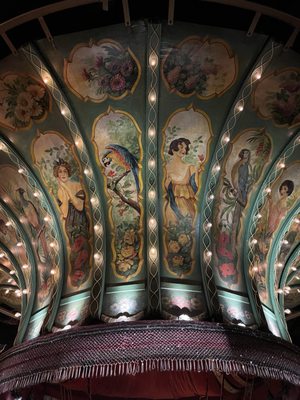 Les Pavillons de Bercy - Musée des Arts Forains by null