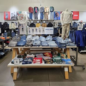Old Navy - Women's Clothing Near Me - Cedar Park, Texas