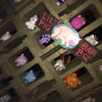 Honey Pig - Cute little pig decorations when you first enter in the front. - Korean Near Me - Duluth, Georgia