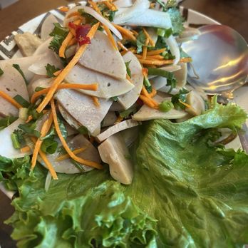 The Sister Restaurant & Cafe - Special salad with pork - Thai Near Me - Honolulu, Hawaii The Sister Restaurant & Cafe - Special salad with pork - Thai Near Me - Honolulu, Hawaii