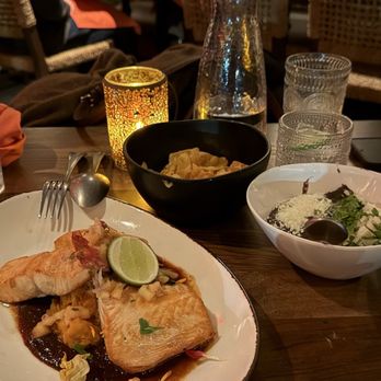 Mi Vida - Salmon Manchamanteles - Mexican Near Me - Virginia Beach, Virginia Mi Vida - Salmon Manchamanteles - Mexican Near Me - Virginia Beach, Virginia