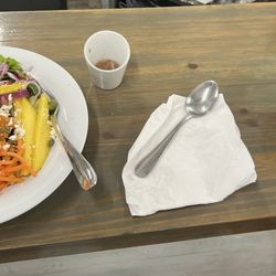 Garden Bistro - Rainbow veggie n açaí bowls