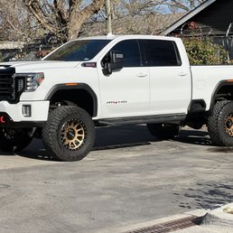 '22 GMC 2500 DURAMAX AT4 HD '22 GMC 2500 DURAMAX AT4 HD