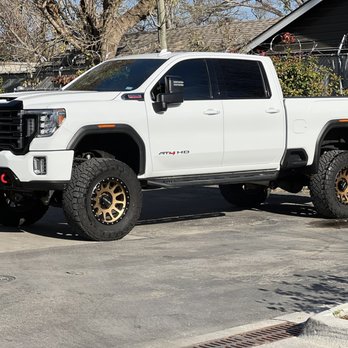 Trident Motorsports - '22 GMC 2500 DURAMAX AT4 HD - Auto Customization Near Me - Austin, Texas Trident Motorsports - '22 GMC 2500 DURAMAX AT4 HD - Auto Customization Near Me - Austin, Texas
