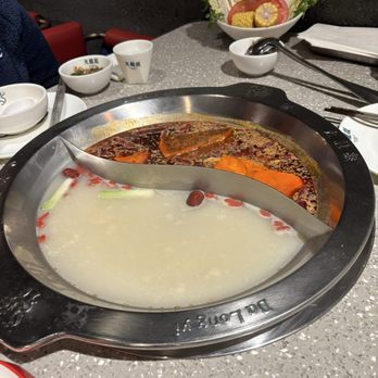 Da Long Yi Hot Pot - Szechuan Near Me - Long Island City, New York Da Long Yi Hot Pot - Szechuan Near Me - Long Island City, New York