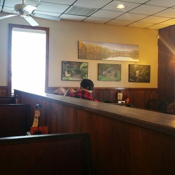 Countryside BBQ - Barbeque Near Me - Marion, North Carolina
