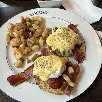 Library Café - Monterey Benedict - Cocktail Bars Near Me - Farmingdale, New York