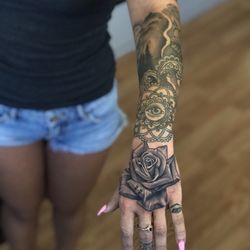 Freddy V's American Tattoo - Rose @scotttatts