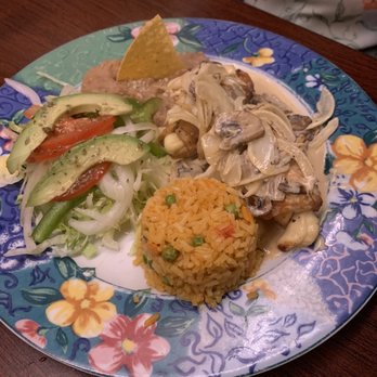 El Molcajete Mexican Resturant - Mexican Near Me - Riverdale, New Jersey
