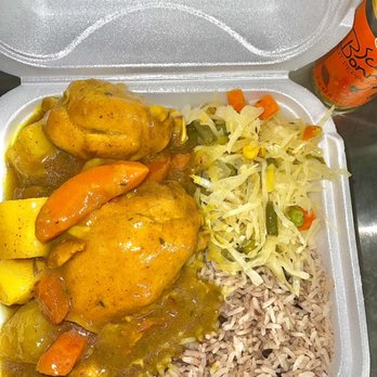 Island Coconut Kitchen - Curry chicken with rice and peas and steam cabbage - Caribbean Near Me - Durham, North Carolina Island Coconut Kitchen - Curry chicken with rice and peas and steam cabbage - Caribbean Near Me - Durham, North Carolina