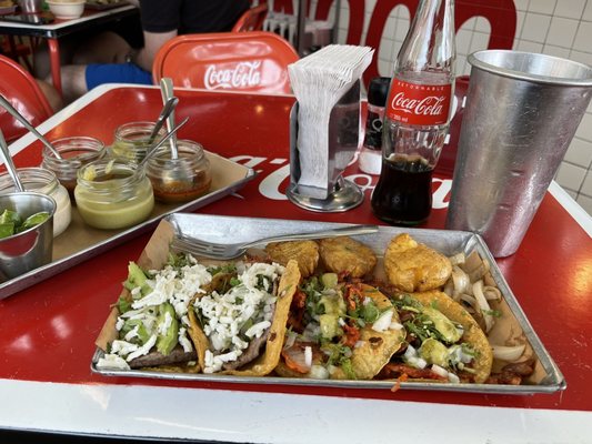 Taquería Orinoco ( Centrito Valle ) by null