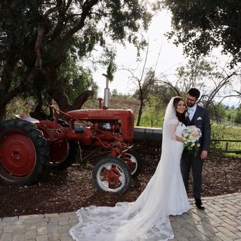 Lake Oak Meadows - Venues & Event Spaces Near Me - Temecula, California