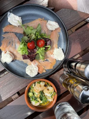 Matiz on The Hill by null