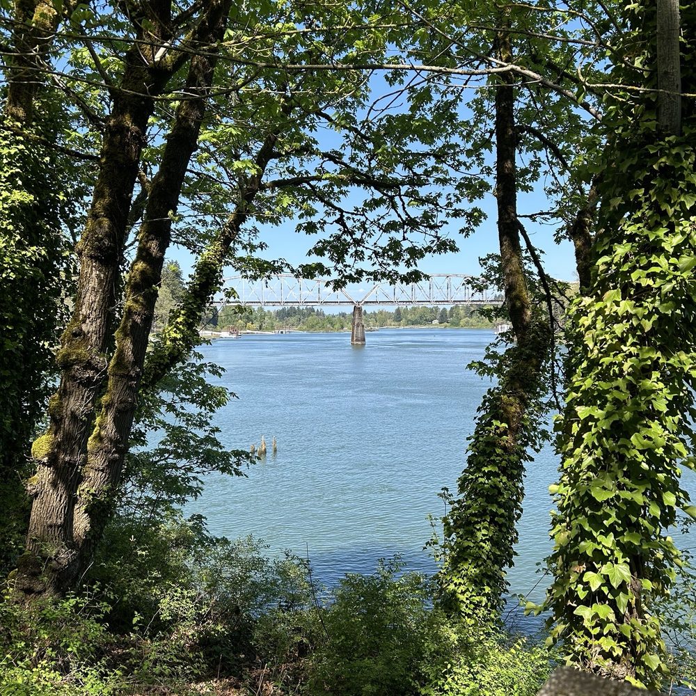 Foothills Park - Parks Near Me - Lake Oswego, Oregon