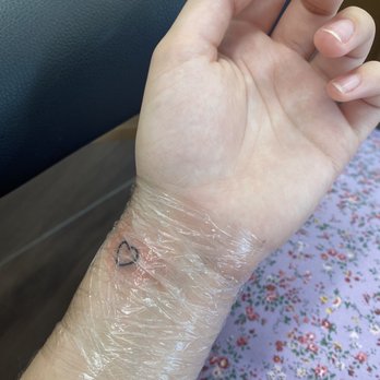 Hilo Tattoo Company - Tiny Heart Tattoo - Tattoo Near Me - Hilo, Hawaii