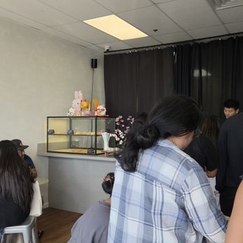 Sip Cafe - Inside - Coffee & Tea Near Me - Honolulu, Hawaii Sip Cafe - Inside - Coffee & Tea Near Me - Honolulu, Hawaii