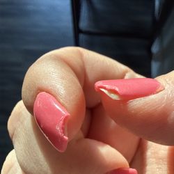 Regal Nails - Chipped nails