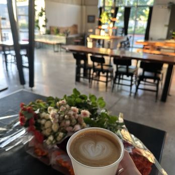 Tupelo Coffee House - Cappuccino - Coffee & Tea Near Me - Sacramento, California Tupelo Coffee House - Cappuccino - Coffee & Tea Near Me - Sacramento, California