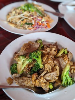 Silver Tray Thai by null