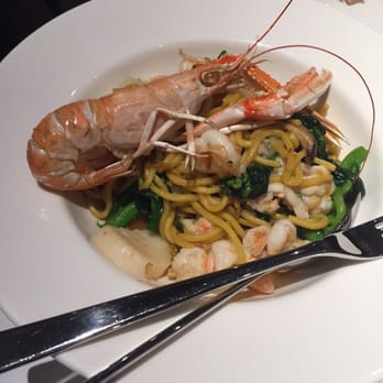 Chai Wu - The flavourless seafood noodles - Chinese Near Me - Knightsbridge, XGL