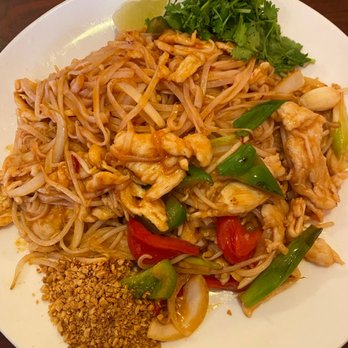 Pho Le Lai - Chicken pad Thai - Vietnamese Near Me - Mission, Texas