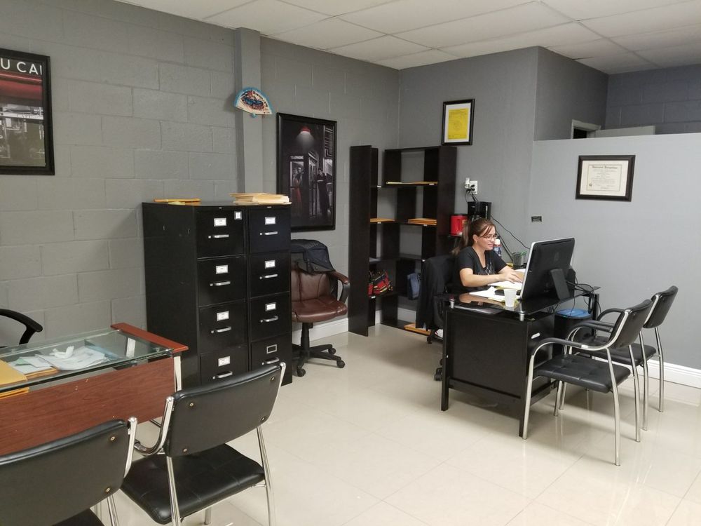 Alonso Legal Group - immigration attorney in Houston, TX