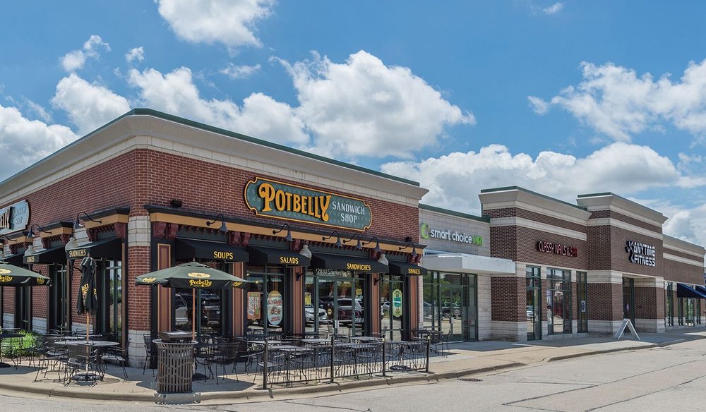 2200 GRACE APARTMENT HOMES Updated June 2024 17 Photos 2200 S