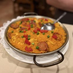 El Cid - Arroz con pollo with chorizo