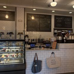 Tatte Bakery & Cafe | Third St - Interior