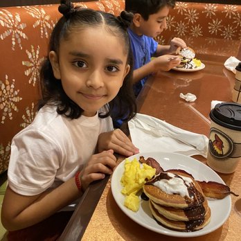 Another Broken Egg Cafe - Chocolate chip pancakes - Breakfast & Brunch Near Me - Miramar Beach, Florida