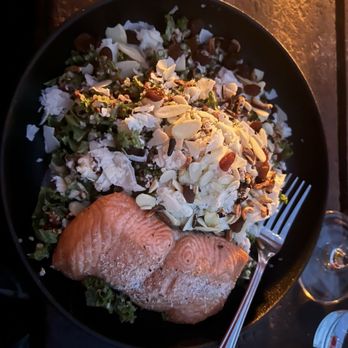 Shelter Restaurant - Salmon kale bowl - Seafood Near Me - Tofino, British Columbia Shelter Restaurant - Salmon kale bowl - Seafood Near Me - Tofino, British Columbia