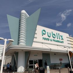 Publix Super Markets