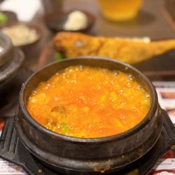 A Ri Rang Tofu House - Mild 4. Seafood & Beef Tofu Soup