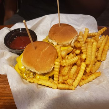 Drake's Keystone - Sushi Bars Near Me - Indianapolis, Indiana