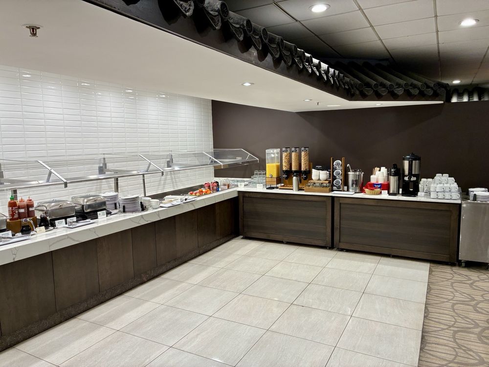 Holiday Inn Montreal Centreville Downtown